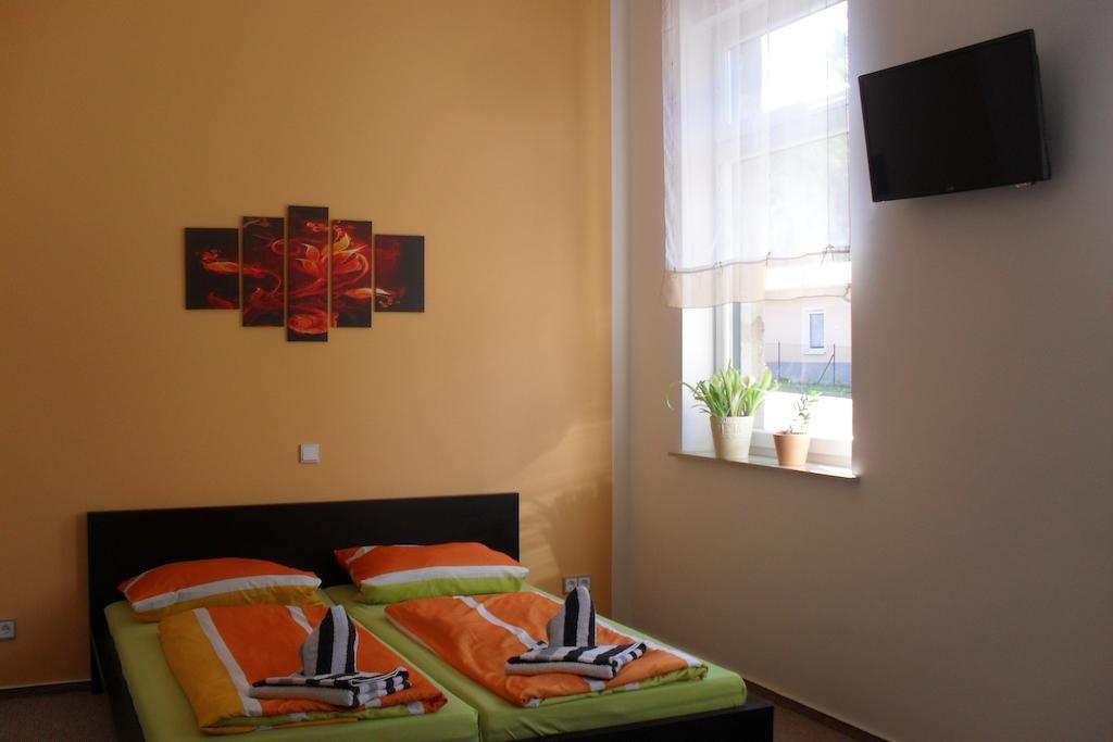 Pension Am Steinberg Muldenstein Room photo